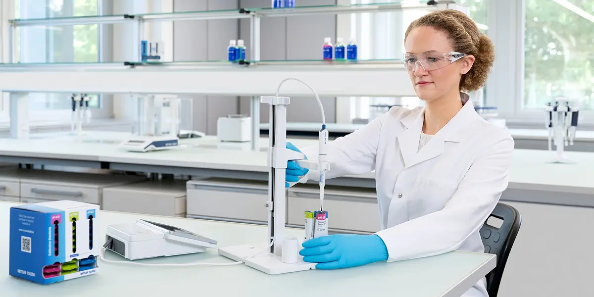 นักวิทยาศาสตร์กำลังใช้งาน