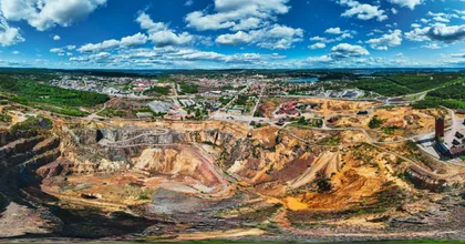 อุตสาหกรรมเหมืองแร่ หิน และวัสดุก่อสร้าง